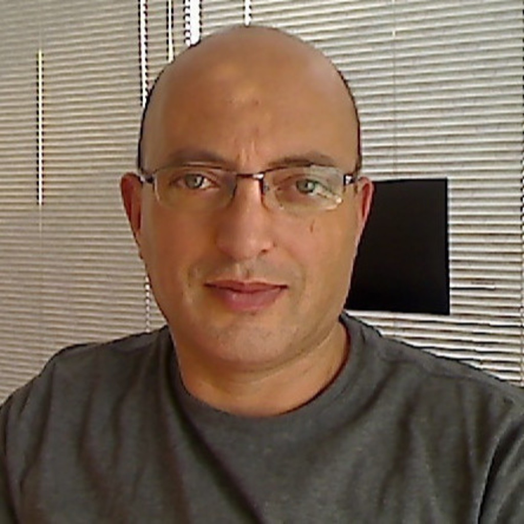 Portrait of Tareq Maayah, Business & Entrepreneurship